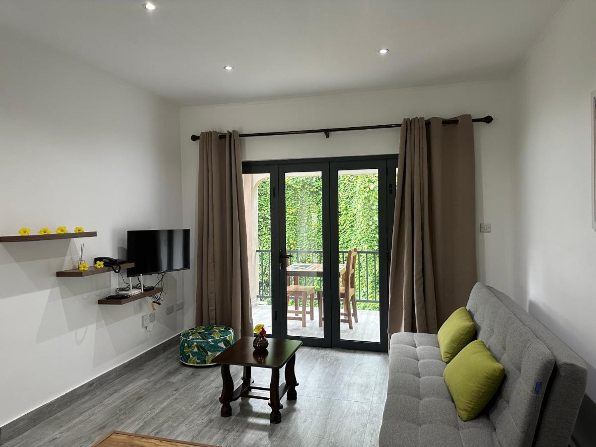 Jasmine Stay Self-Catering Apartments Виктория Екстериор снимка